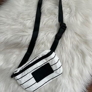 Aloha Collection Hip Pack